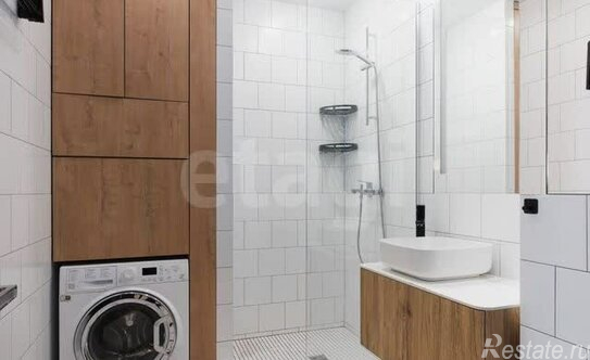 Продажа 3-комн квартиры на вторичном рынке Героев пр-кт,  д. 33,  к. 1