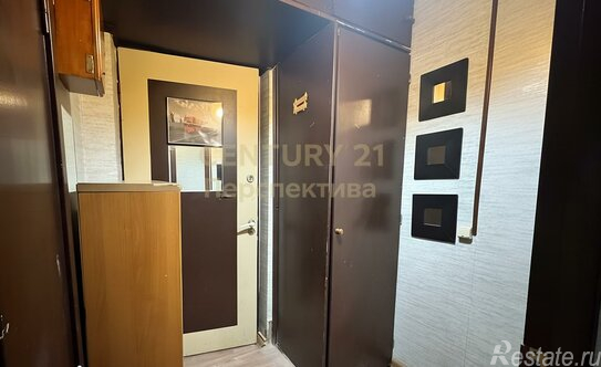 Продажа 1-комн квартиры на вторичном рынке ул Шепелюгинская,  д. 5,  к. 1