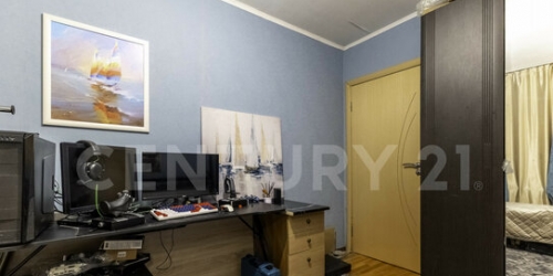 3-комн квартира проспект Славы,  д. 8