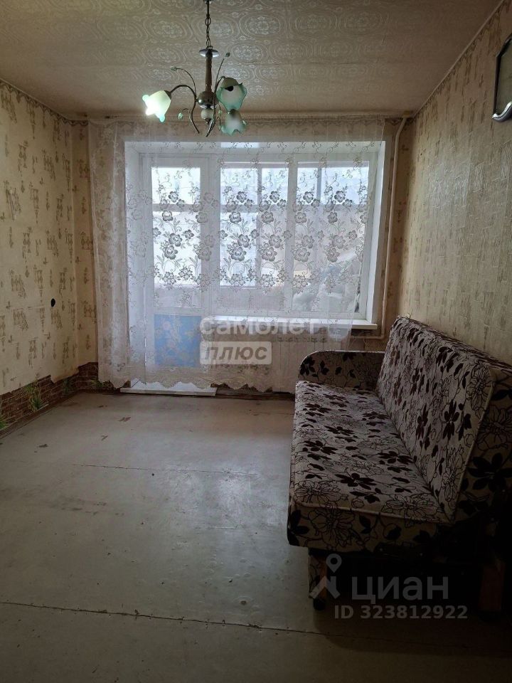 Продажа 2-комн квартиры на вторичном рынке Центральный мкр, улица Менделеева,  д. 9