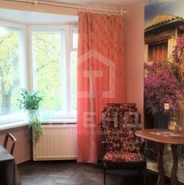 Продажа 2-комн квартиры на вторичном рынке улица Зины Портновой,  д. 13