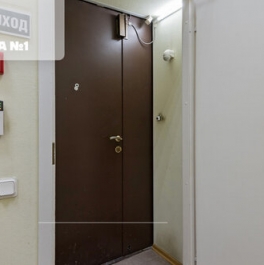 Продажа 4-комн квартиры на вторичном рынке ул Захарьевская,  д. 37