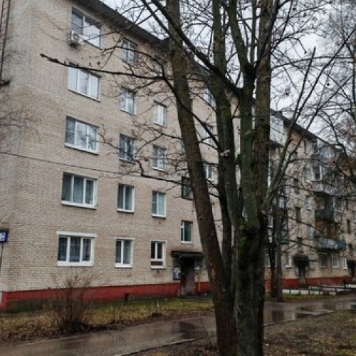 3-комн квартира Корпуса, ул Ленина,  д. 21