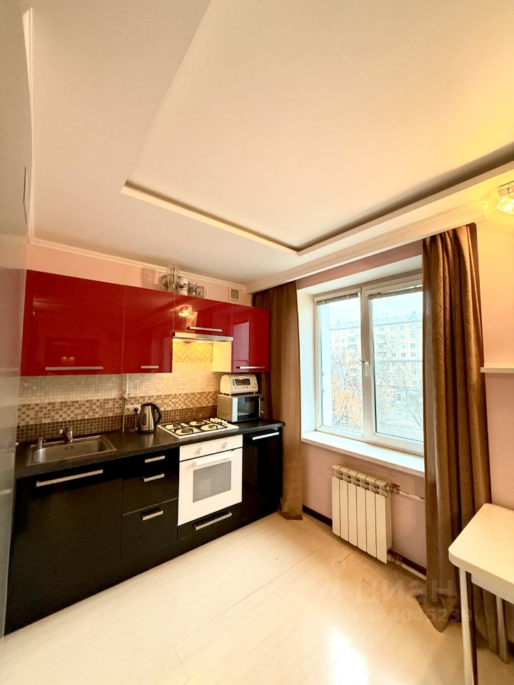 Продажа 2-комн квартиры на вторичном рынке Малая Пионерская улица, 23-31С1