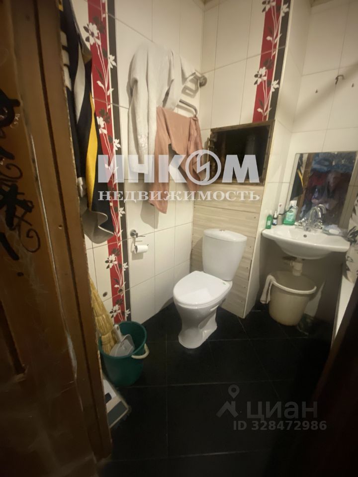 Продажа 1-комн квартиры на вторичном рынке Осенний бульвар, 16К2
