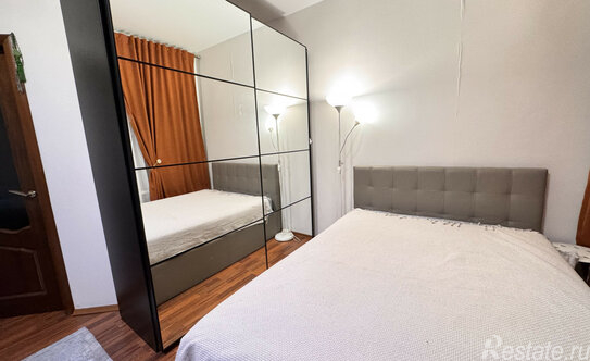 Продажа 4-комн квартиры на вторичном рынке Утиная 1-я ул,  д. 28