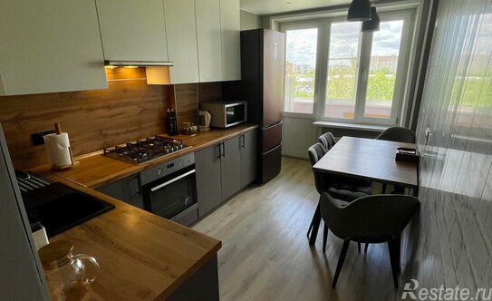 Продажа 1-комн квартиры на вторичном рынке Зелёный пр-кт,  д. 40,  к. 2