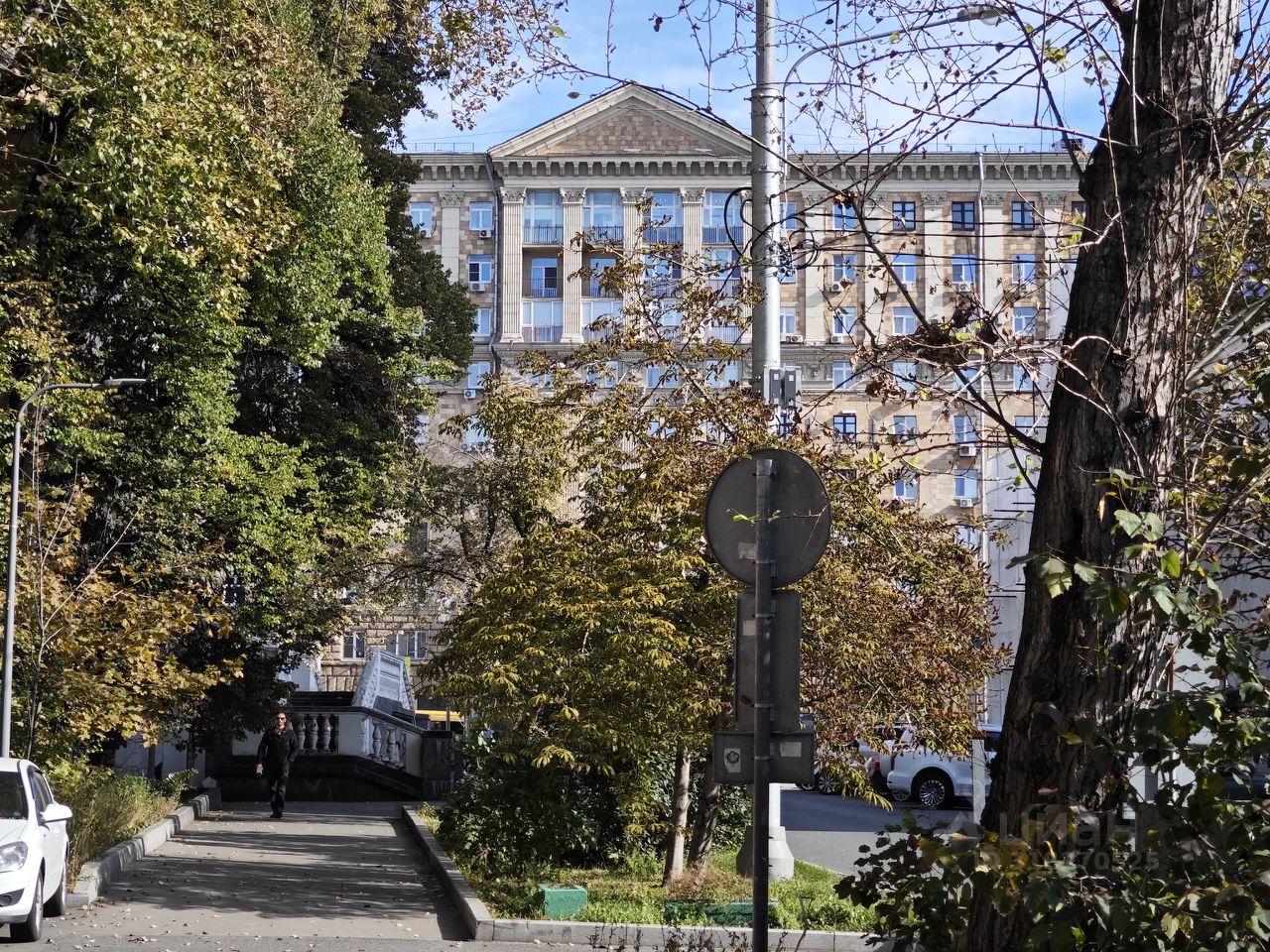 Аренда 2-комн квартиры на вторичном рынке Большой Девятинский переулок, 4