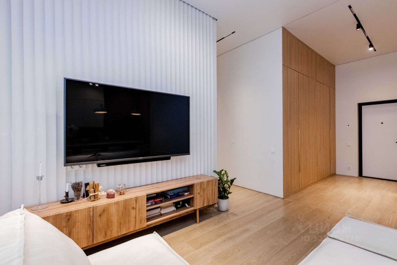 Продажа 3-комн квартиры на вторичном рынке 3-я Хорошевская улица, 17А