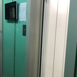 Продажа 3-комн квартиры на вторичном рынке Батайский проезд,  д. 43