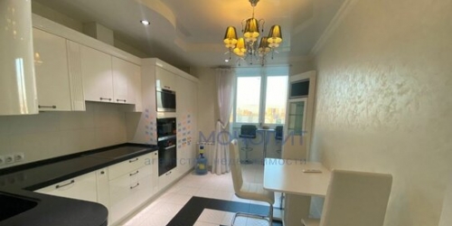 3-комн квартира Вяземская улица,  д. 10