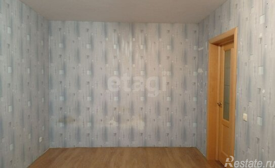 Продажа 3-комн квартиры на вторичном рынке проспект Сизова