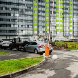 Продажа 1-комн квартиры на вторичном рынке Им Свердлова пгт, Западный проезд,  д. 13/1