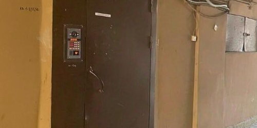 4-комн квартира улица Чехова, 11-13