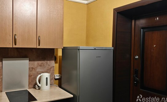 Продажа 2-комн квартиры на вторичном рынке Беломорская улица