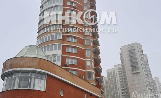 Продажа 4-комн квартиры на вторичном рынке Производственная улица,  д. 2