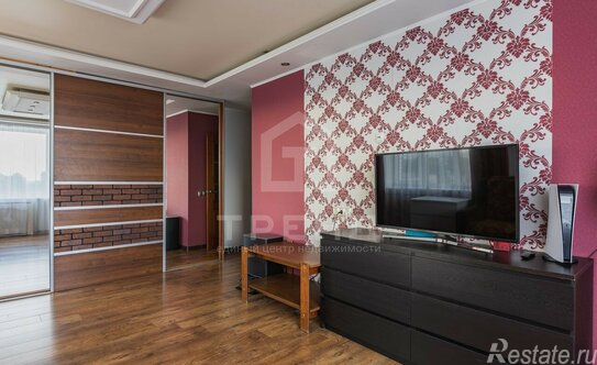 Продажа 2-комн квартиры на вторичном рынке Металлистов пр-кт,  д. 106