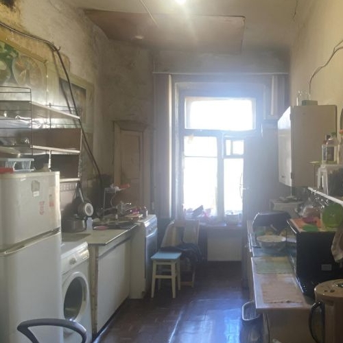 4-комн квартира 6-я Васильевского острова линия, 43