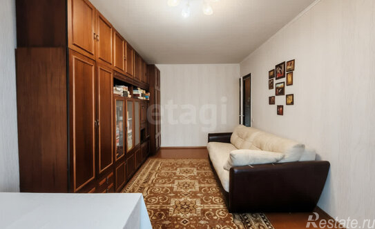 Продажа 3-комн квартиры на вторичном рынке Белоозёрский, ул 50 лет Октября,  д. 14