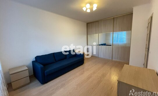 Продажа 1-комн квартиры на вторичном рынке Арцеуловская Аллея,  д. 23 к1