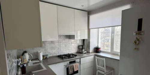 2-комн квартира улица Паперника,  д. 19