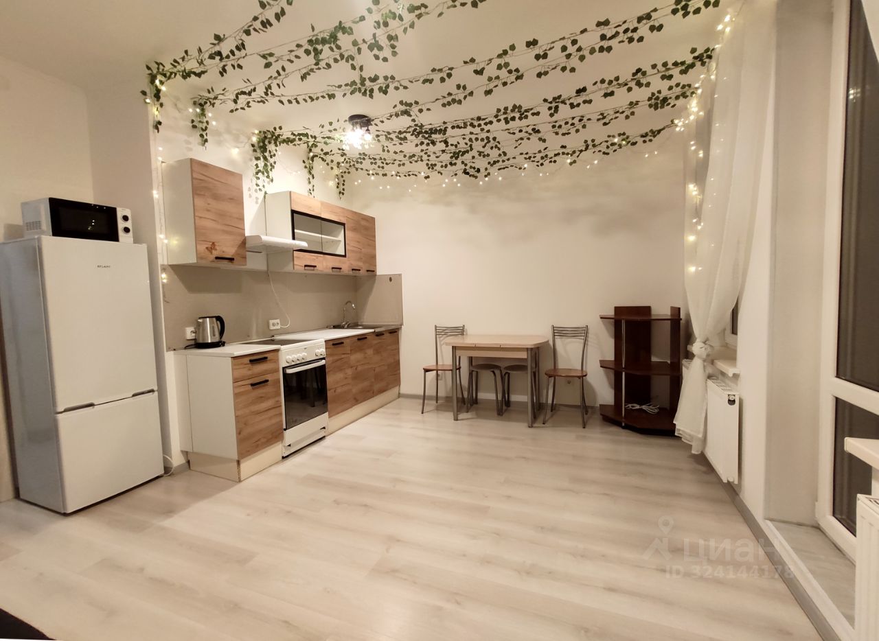 Аренда студии улица Верхне-Каменская, 3к1