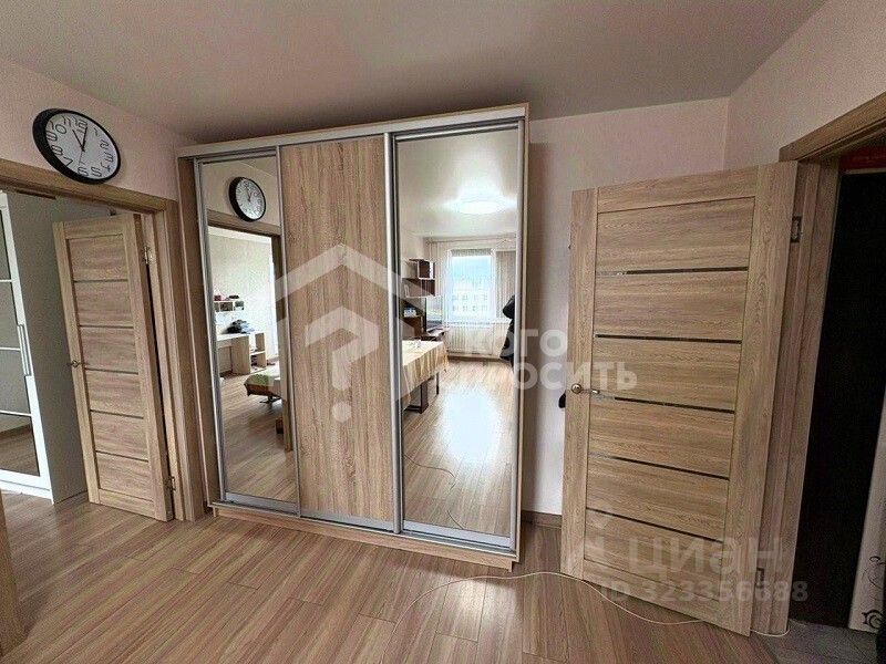 Продажа 3-комн квартиры на вторичном рынке Ломоносов, улица Федюнинского, 14к1