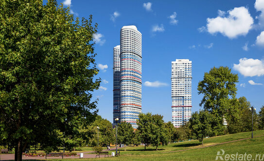 Продажа 4-комн квартиры на вторичном рынке Мира пр-кт,  д. 188Б к1