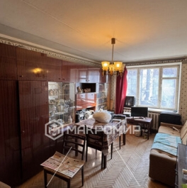 Продажа 2-комн квартиры на вторичном рынке Парковая 8-я ул