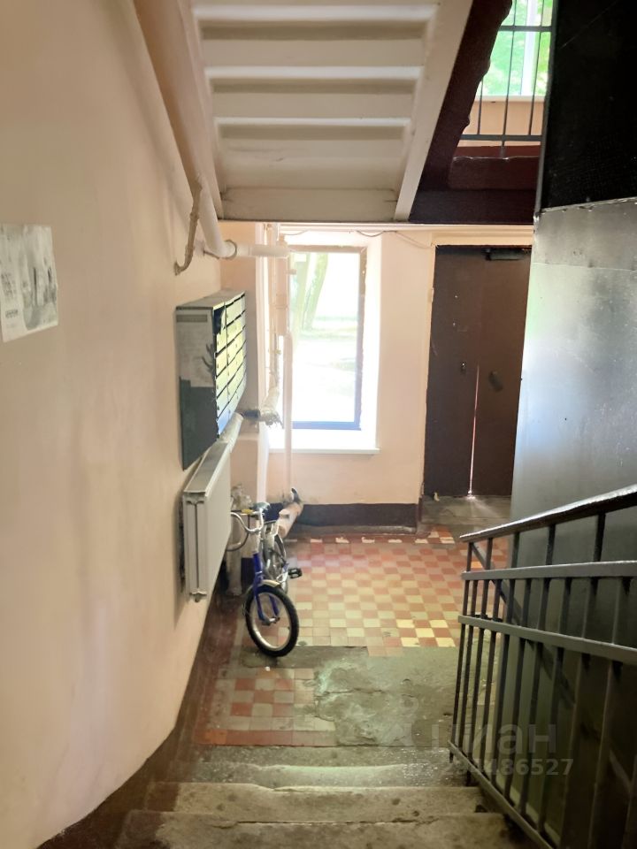 Продажа комнаты Бумажная улица, 22к2