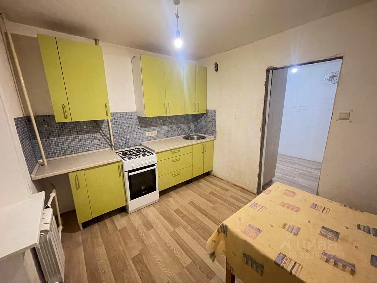 Продажа 2-комн квартиры на вторичном рынке Ивантеевка, улица Коминтерна,  д. 3