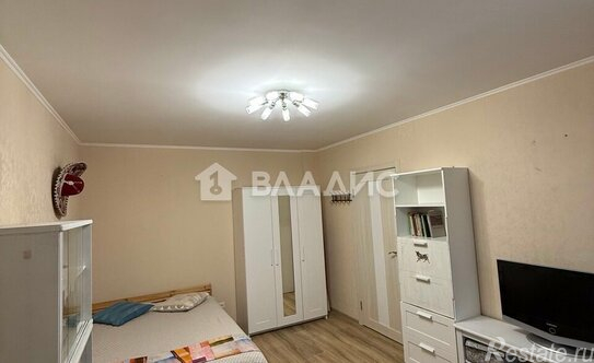 Продажа 1-комн квартиры на вторичном рынке район Щербинка, Рабочая улица,  д. 2