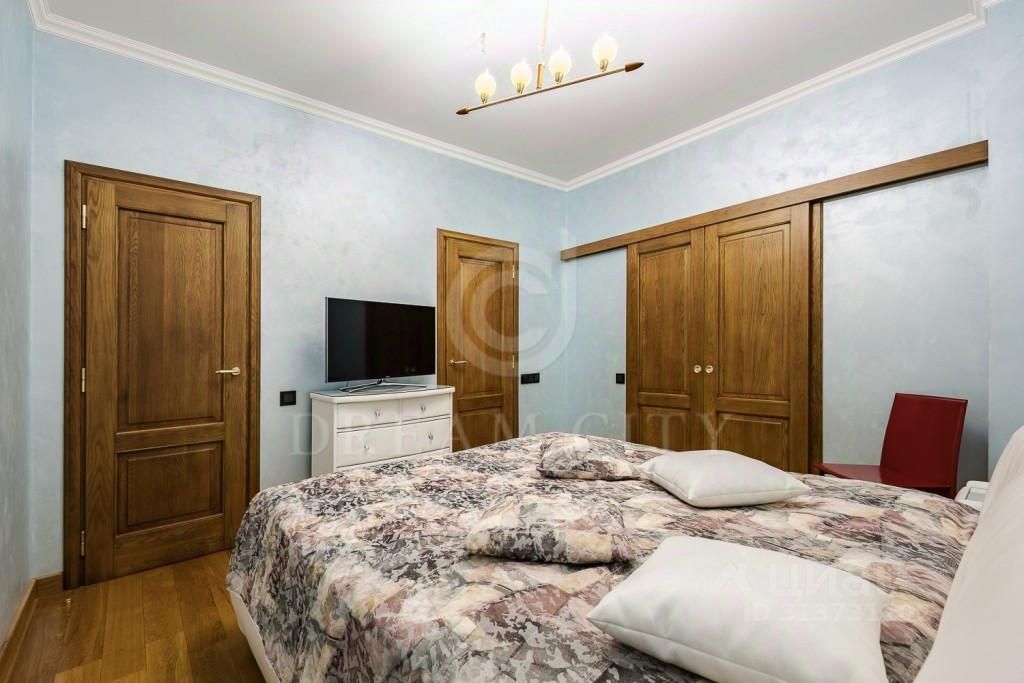 Продажа 5-комн квартиры на вторичном рынке Мичуринский проспект, 80