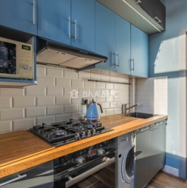 Продажа 2-комн квартиры на вторичном рынке Московский пр-кт,  д. 182