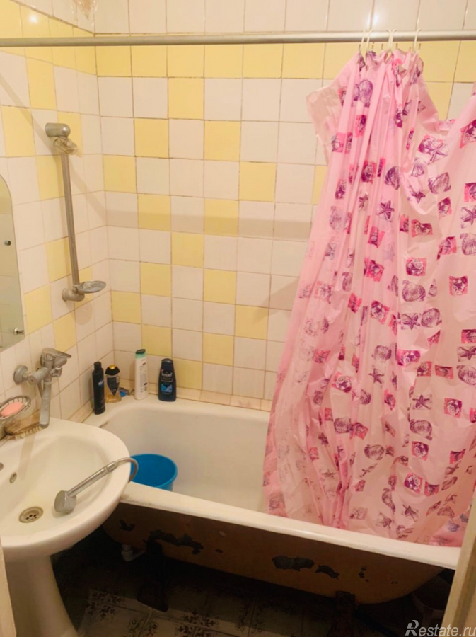 Продажа 3-комн квартиры на вторичном рынке Клин, Пролетарский проезд., 5