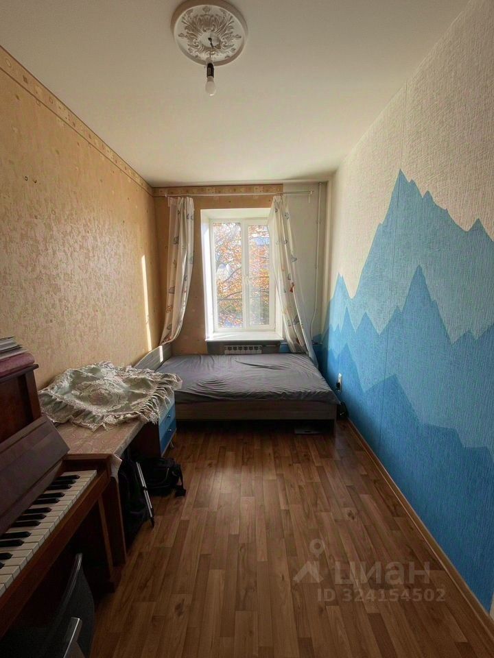 Продажа 3-комн квартиры на вторичном рынке улица Мира, 7В