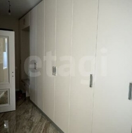 Продажа 2-комн квартиры на вторичном рынке Нахимовский пр-кт,  д. 31 к3