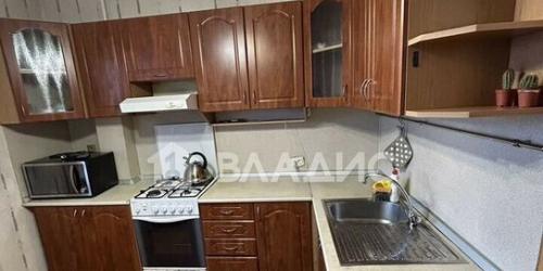 3-комн квартира пр-кт Непокорённых,  д. 74