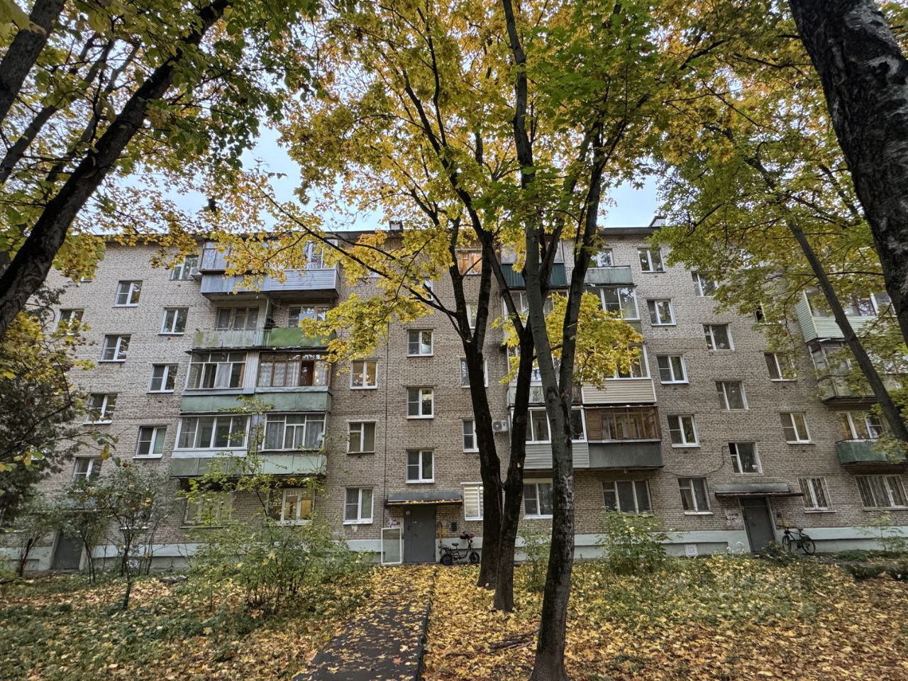 Продажа 1-комн квартиры на вторичном рынке Королев, Полевой проезд, 12