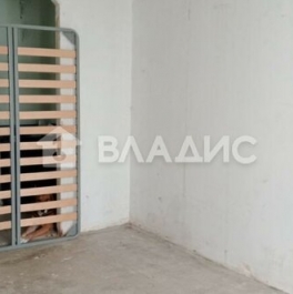 Продажа 3-комн квартиры на вторичном рынке Ясеневая ул,  д. 6