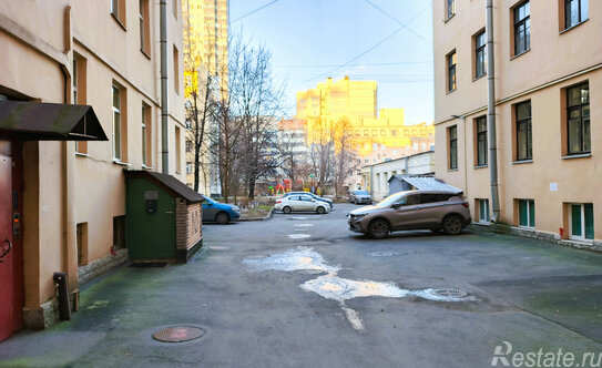 Продажа 3-комн квартиры на вторичном рынке ул Киевская,  д. 14