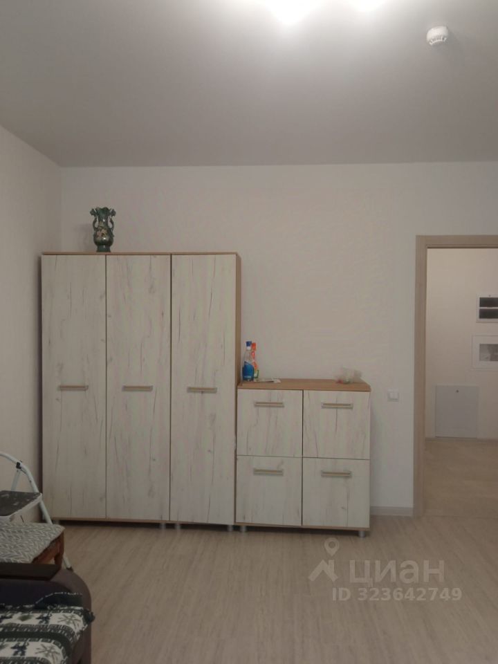 Аренда 1-комн квартиры на вторичном рынке проезд Чечерский, 28к1