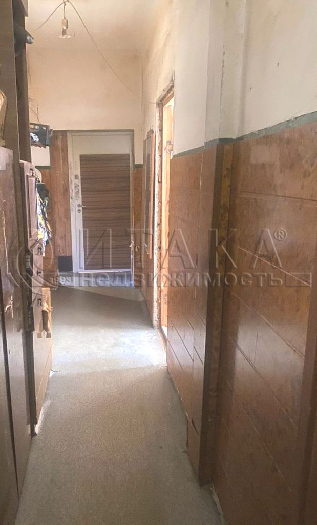 Продажа комнаты Кировск, Комсомольская ул., д. 9