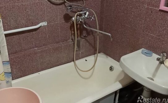 Продажа 1-комн квартиры на вторичном рынке улица Буракова,  д. 21