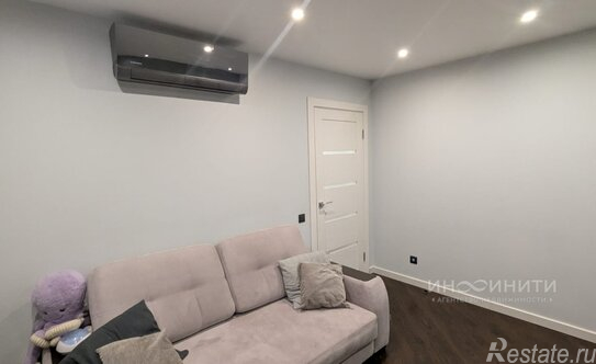 Продажа 2-комн квартиры на вторичном рынке Мосфильмовский 2-й пер,  д. 1