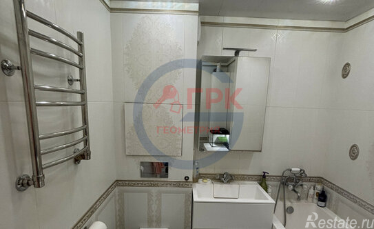 Продажа 3-комн квартиры на вторичном рынке Просторная улица,  д. 2