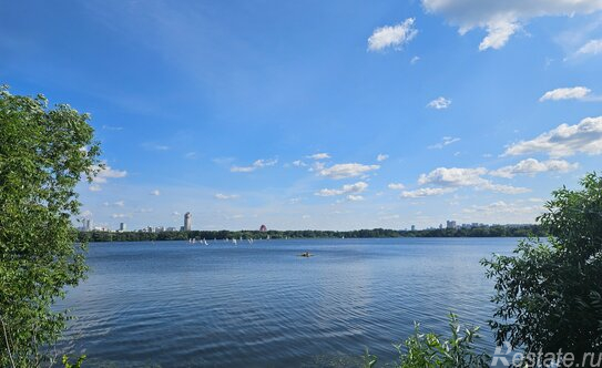 Продажа 3-комн квартиры на вторичном рынке ул Твардовского,  д. 31,  к. 1