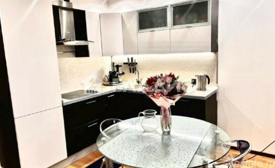 Продажа 2-комн квартиры на вторичном рынке улица Юных Ленинцев,  д. 47 к4