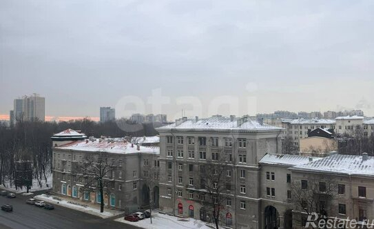 Продажа 1-комн квартиры на вторичном рынке Энгельса пр-кт,  д. 31 с1