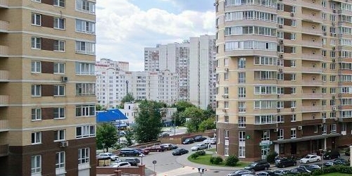 5-комн квартира улица Покрышкина, 8к3